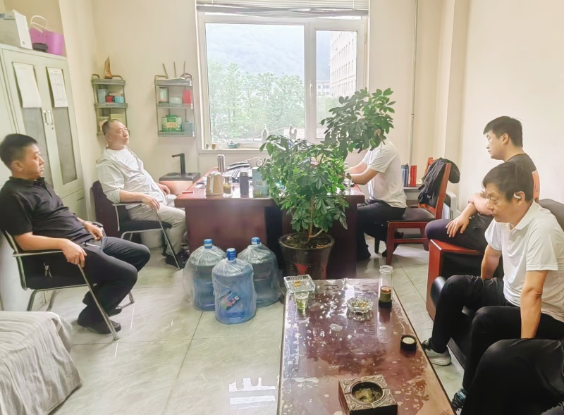 6.1 邢书记_副本.jpg